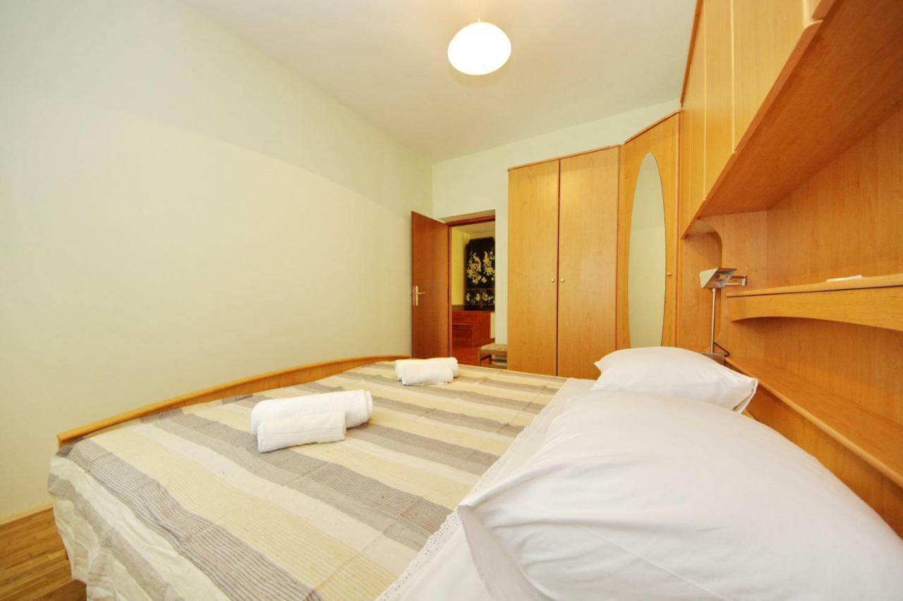 Apartments Eduard Врси Экстерьер фото